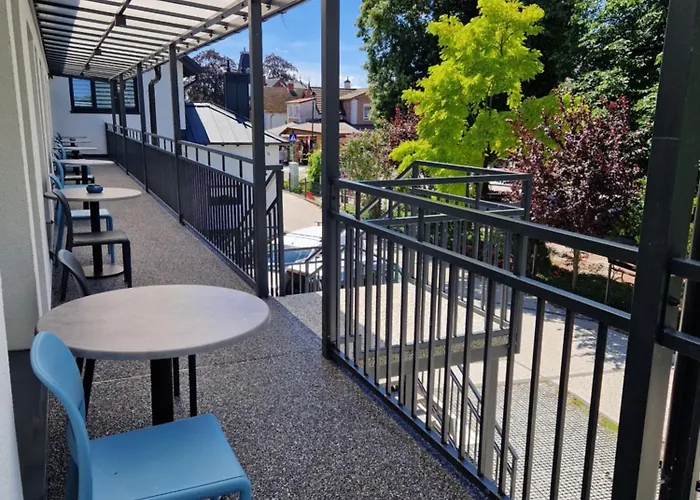 Dom Gościnny Z Restauracją - Rejs Pensjonat