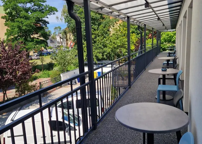 Pensjonat Dom Gościnny Z Restauracją - Rejs 3*